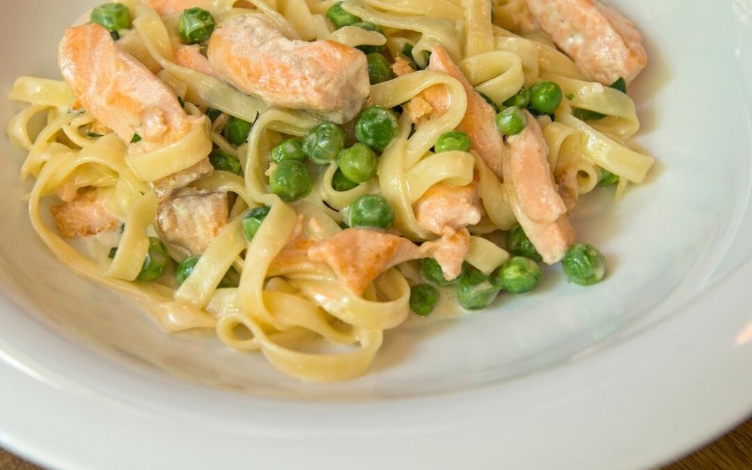 Salmon or Tuna Pea Wiggle